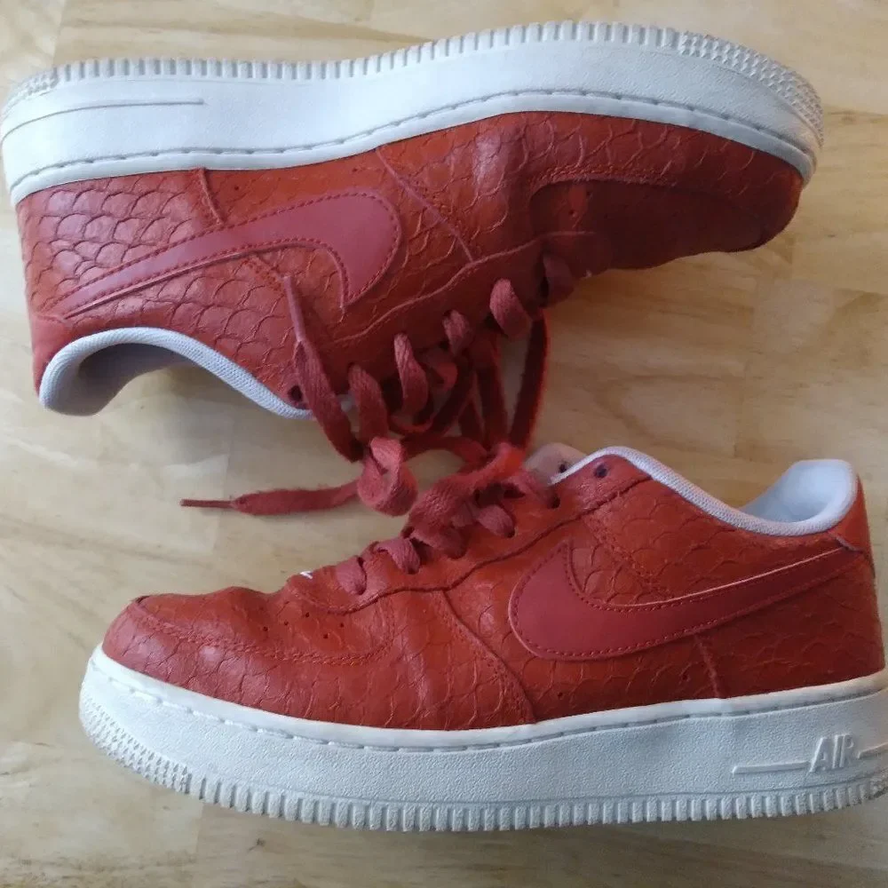 Nike Air Force 1 Lv8 GS Shoes Size 7y Red White 820438 600